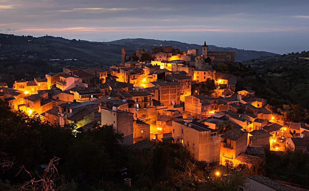 Casale Drinzi Villa Collesano Buitenkant foto